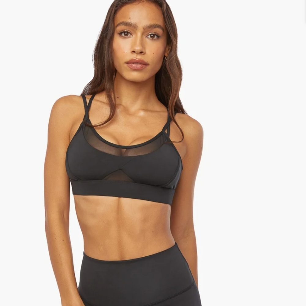 NEW Women's Black Crisscross Mesh Sports Bra